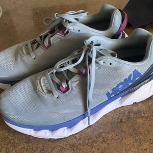 Hoka One elevon 2 running shoes women’s size 11